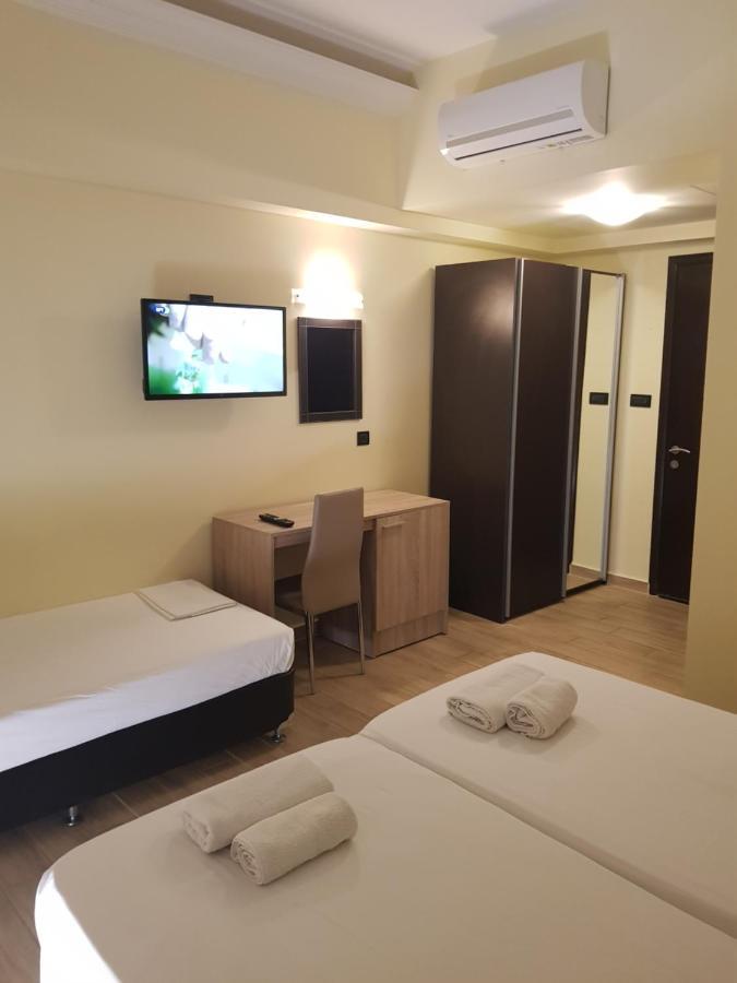 Hotel Sonia & 2*