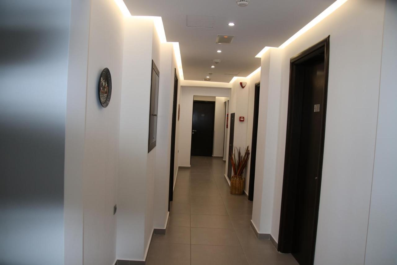 Hotel Sonia Hotel&suites 2*